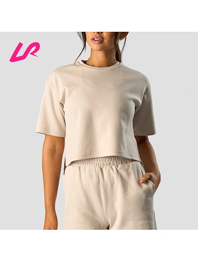 Upgrade your casual style with our oversized cropped tee. Shop now for a range of sizes and colors to elevate your wardrobe with our oversized cropped tee.